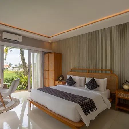 Aksmi Suites & Villas