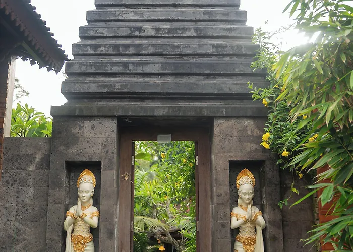 Resort Aksmi &